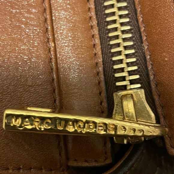 Leather Marc Jacobs Tote - Picture 12 of 14